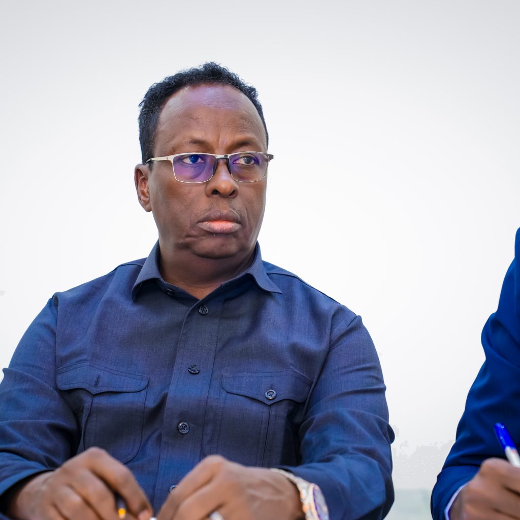 Wasaaradda Beeraha iyo Waraabka JFS, ayaa qabatay kulanka sanadlaha ah ee Ban-baxa Wasaaradda Beeraha iyo Waraabka JFS, kaas oo ay goob joog ka ahaayeen Wasiirka Wasaaradda, Wasiir dowlaha, Wasiir ku xigeenka, Agaasimaha Guud, Agaasimayaasha Waaxyaha, Madax qeybeedyada, la-taliyeyaasha, iyo Madaxda Mashaariicda Wasaaradda.